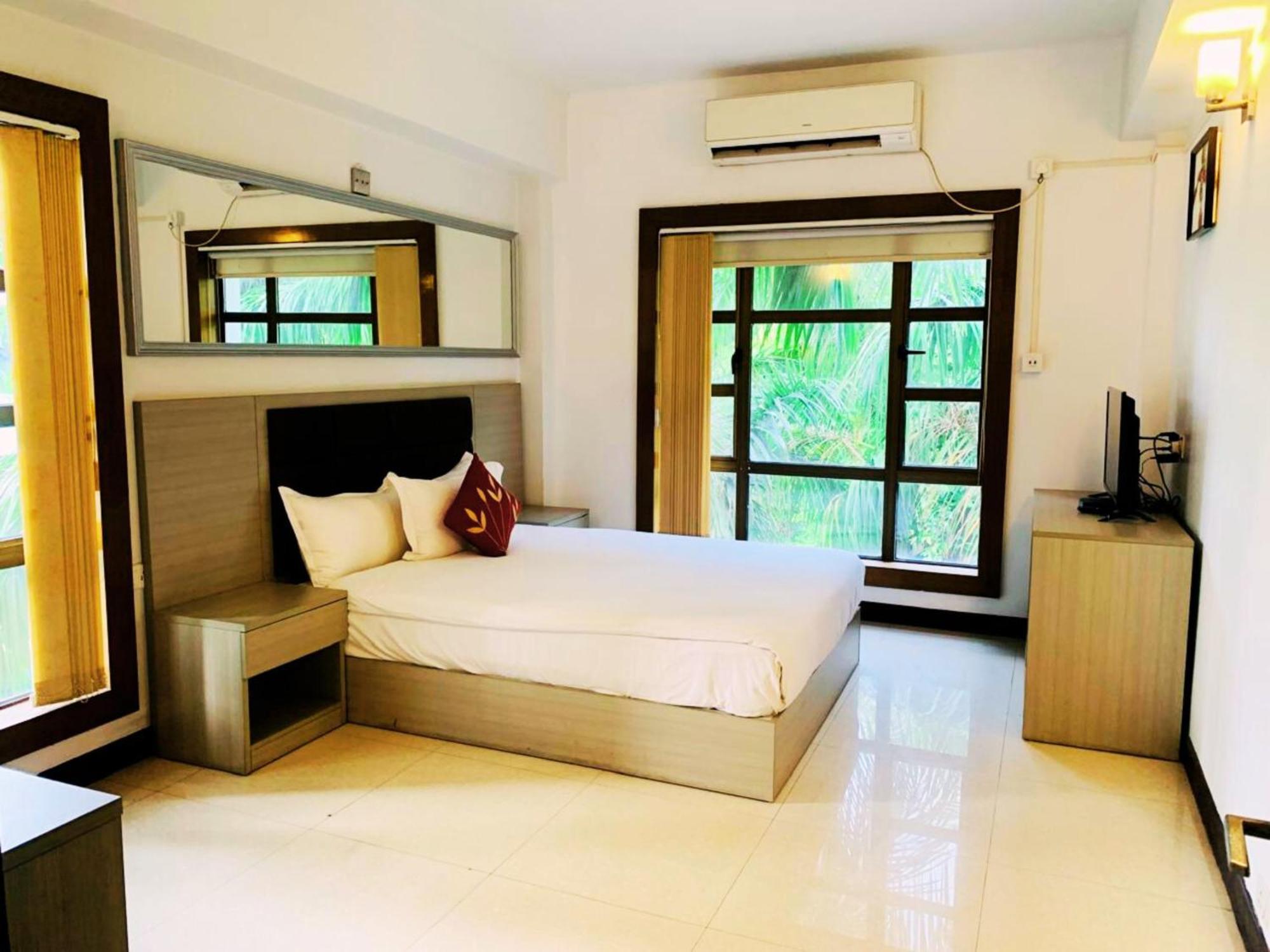 Aristocrat Hotel Kolkata Eksteriør bilde