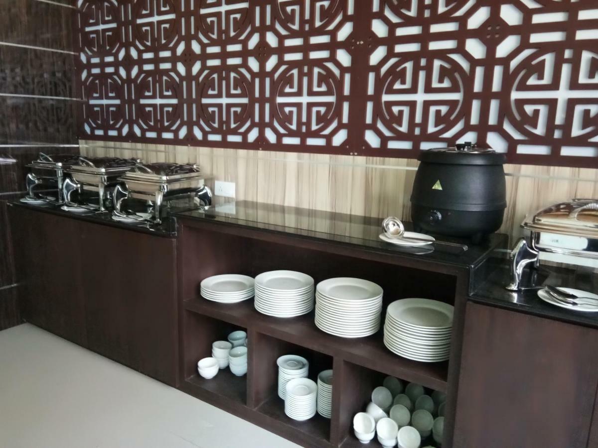 Aristocrat Hotel Kolkata Eksteriør bilde