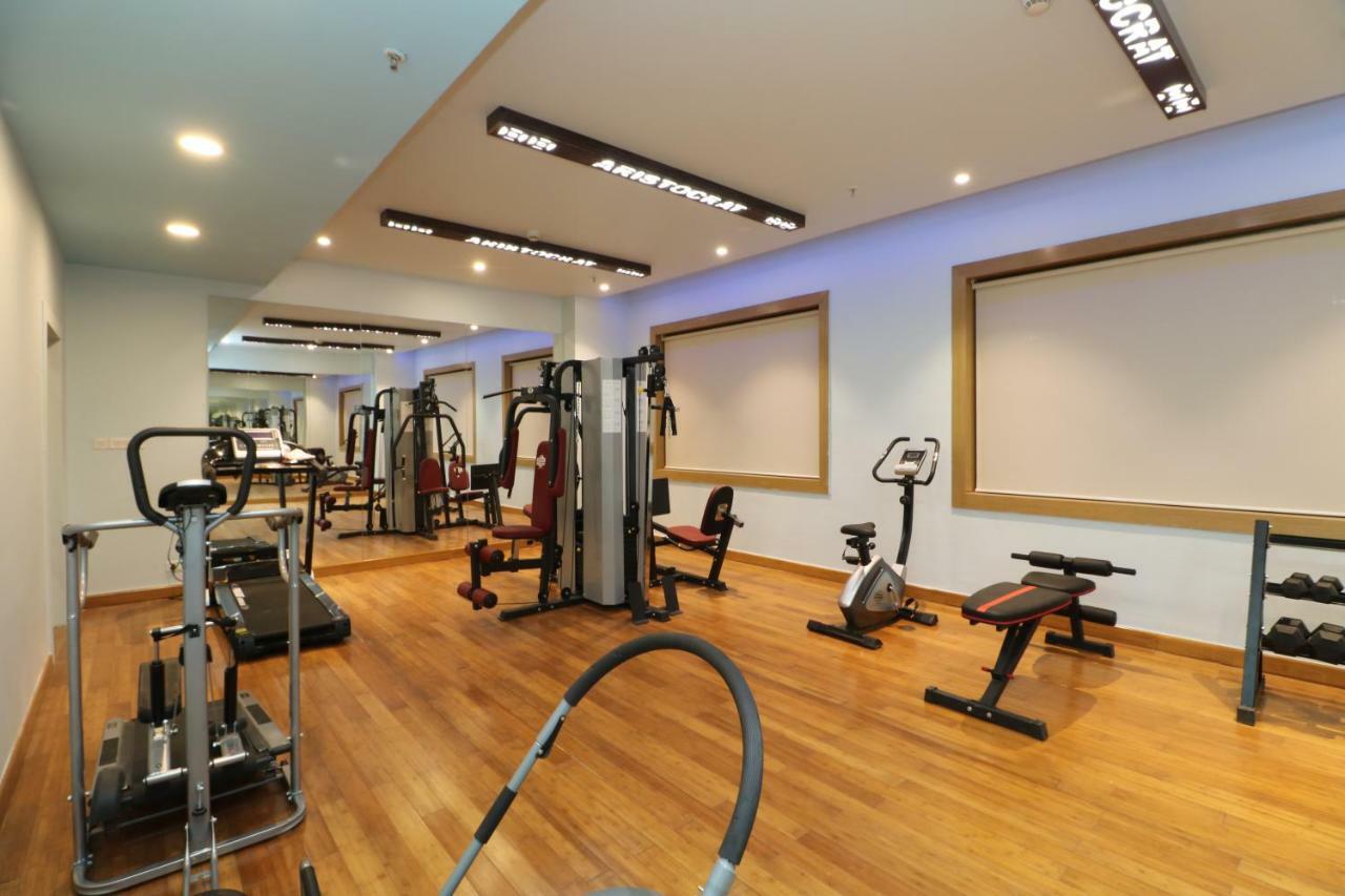 Aristocrat Hotel Kolkata Eksteriør bilde