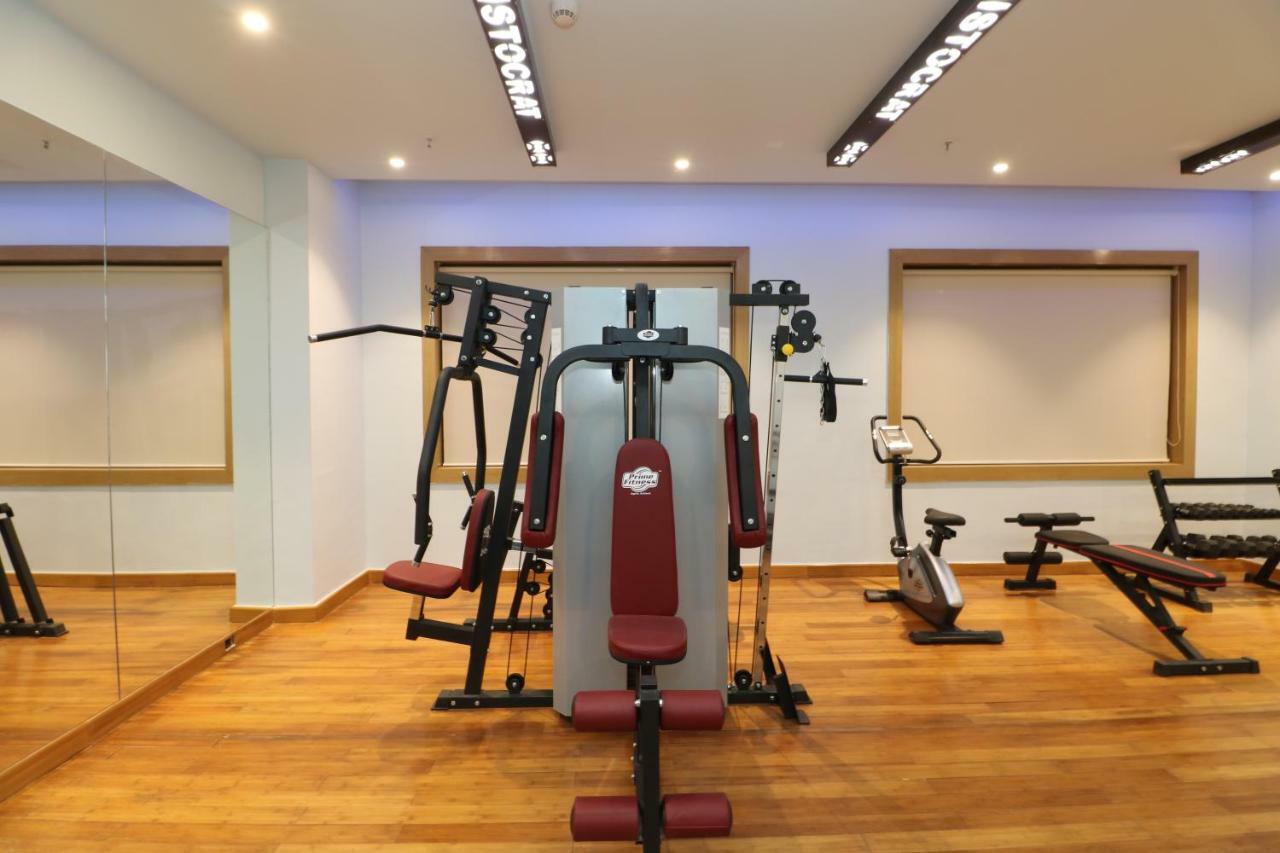 Aristocrat Hotel Kolkata Eksteriør bilde